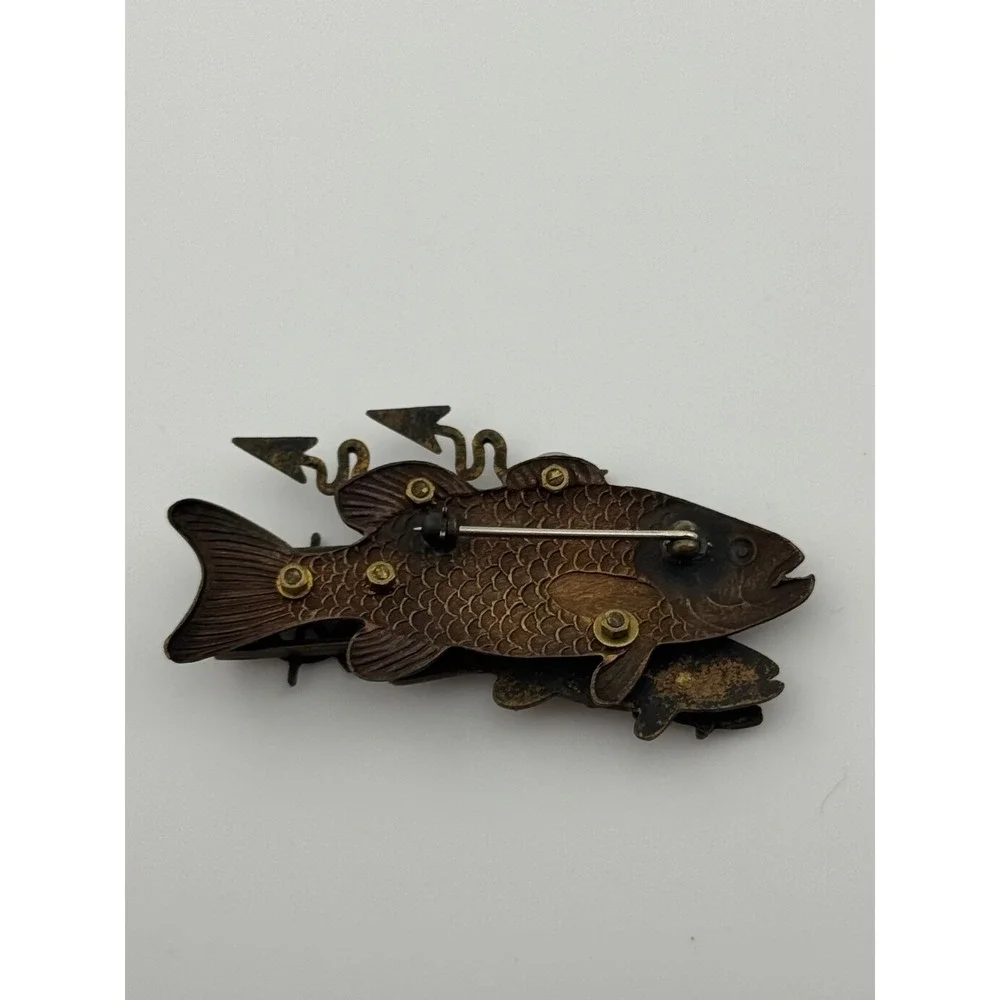 Vintage Modernist Artisan Fish Brooch‎ Pin Unsigned